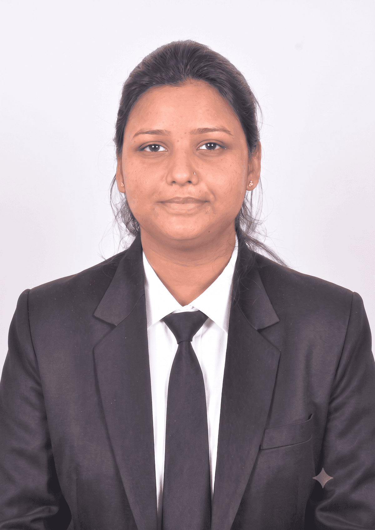 Adv. Tanu Gupta – Legal Advocate at BookMyCA